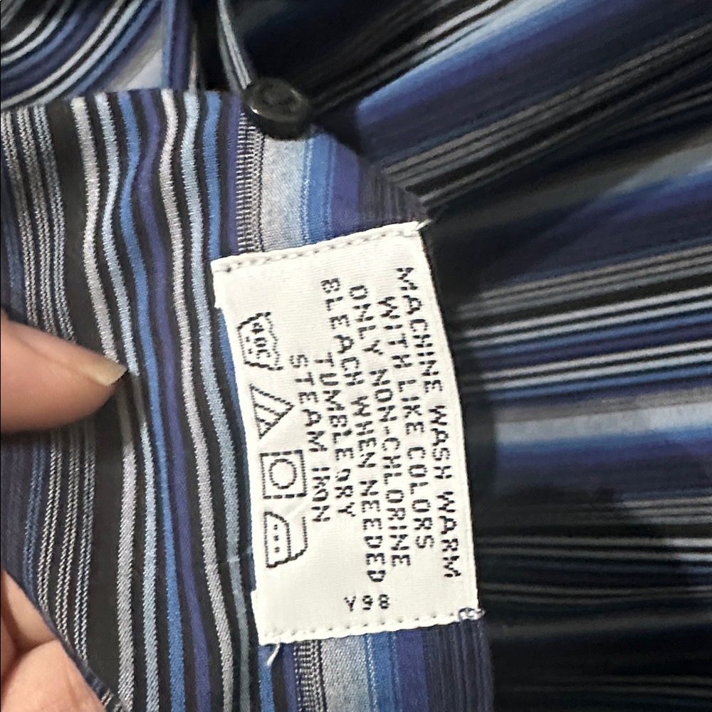 Kenneth Cole Men Navy Blue Black Striped Button Down Luxury Shirt Size 34-35 / M - Picture 4 of 8
